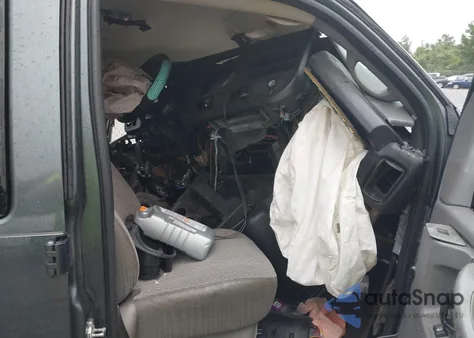 2015 Chevrolet Express G3500 Lt z USA, uszkodzony, nr VIN 1GAZG1FG9F1173153